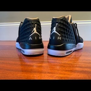 NEW - Nike Jordan Academy *RARE*